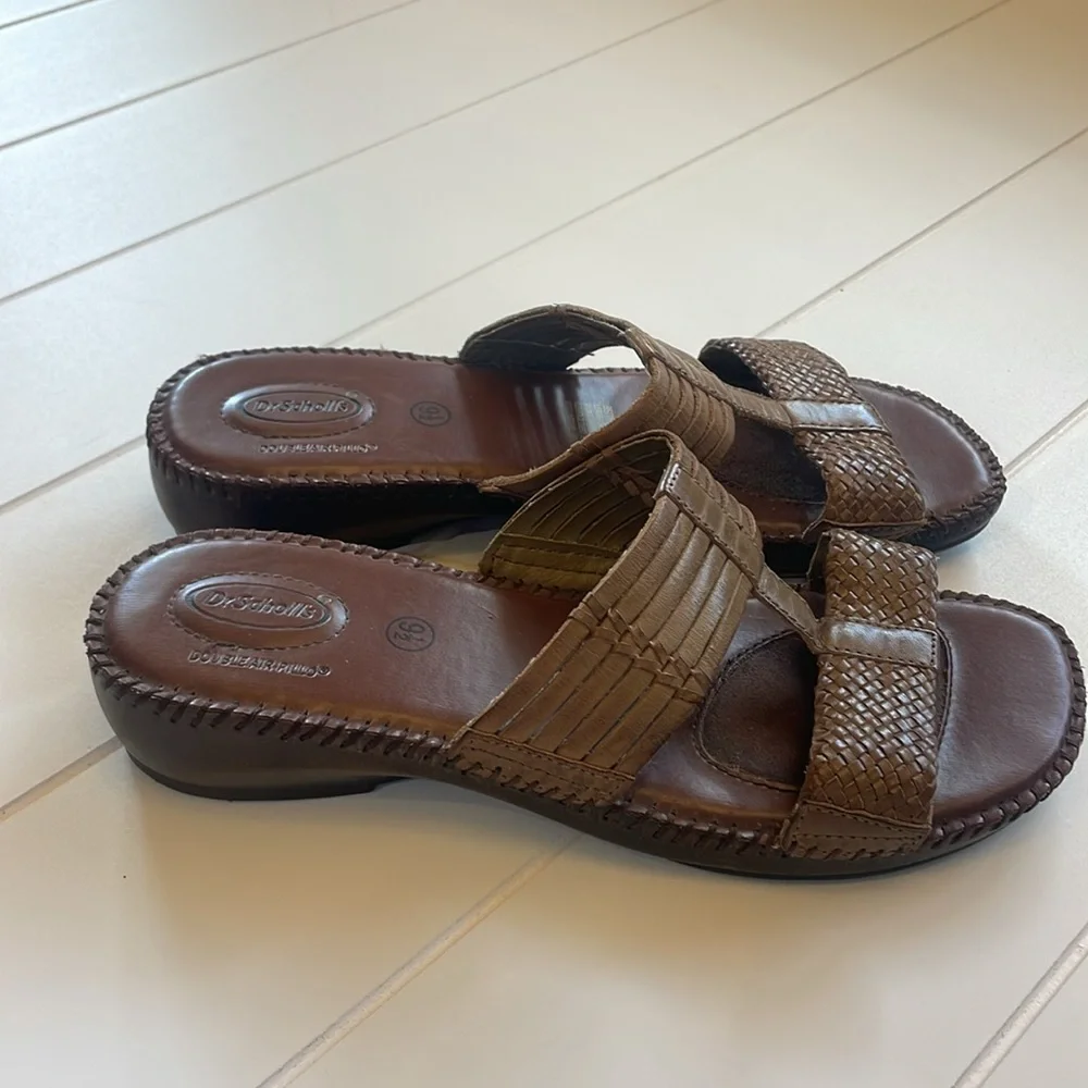 Vintage Dr. scholls Betty Leather double air pillo sandals! Women’s 9.5